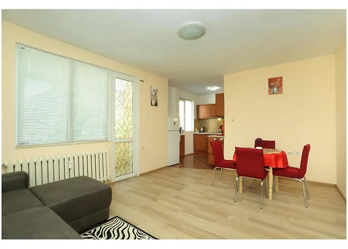 Clover- 2 Lejlighed *