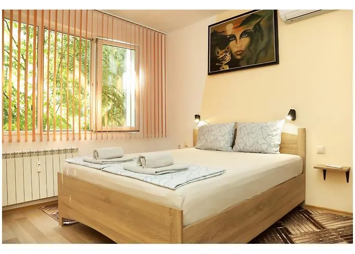 Clover- 2 Апартаменты Русе